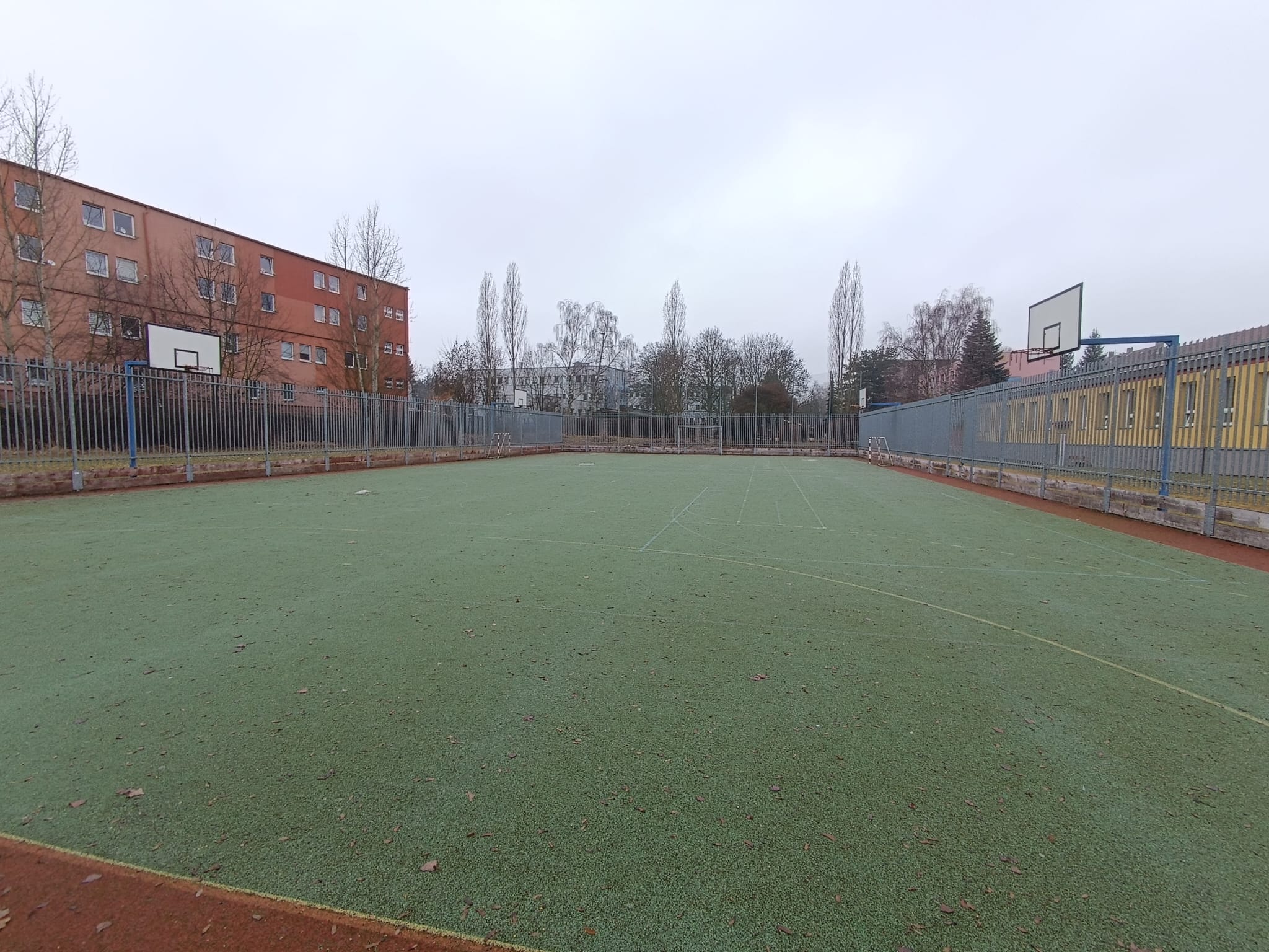 Hřiště ZŠ Bratří Čapků